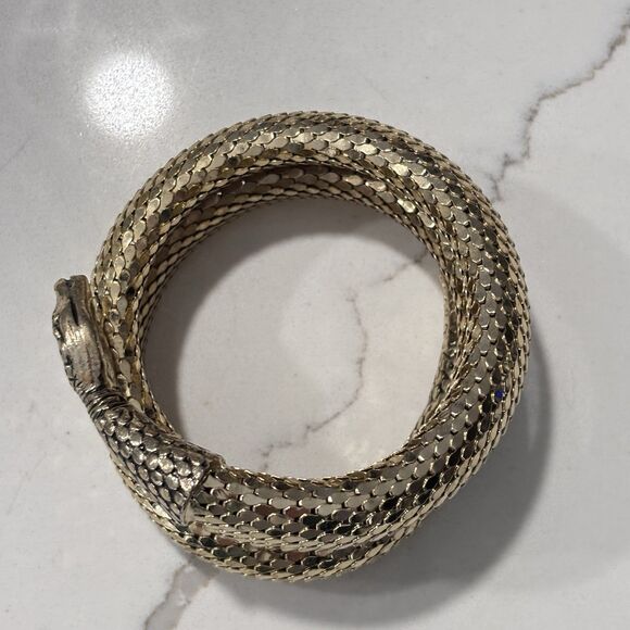 Vintage Whiting & Davis Gold Tone Mesh Snake Coil Wrap Bracelet Serpent Arm Cuff - Picture 4 of 15